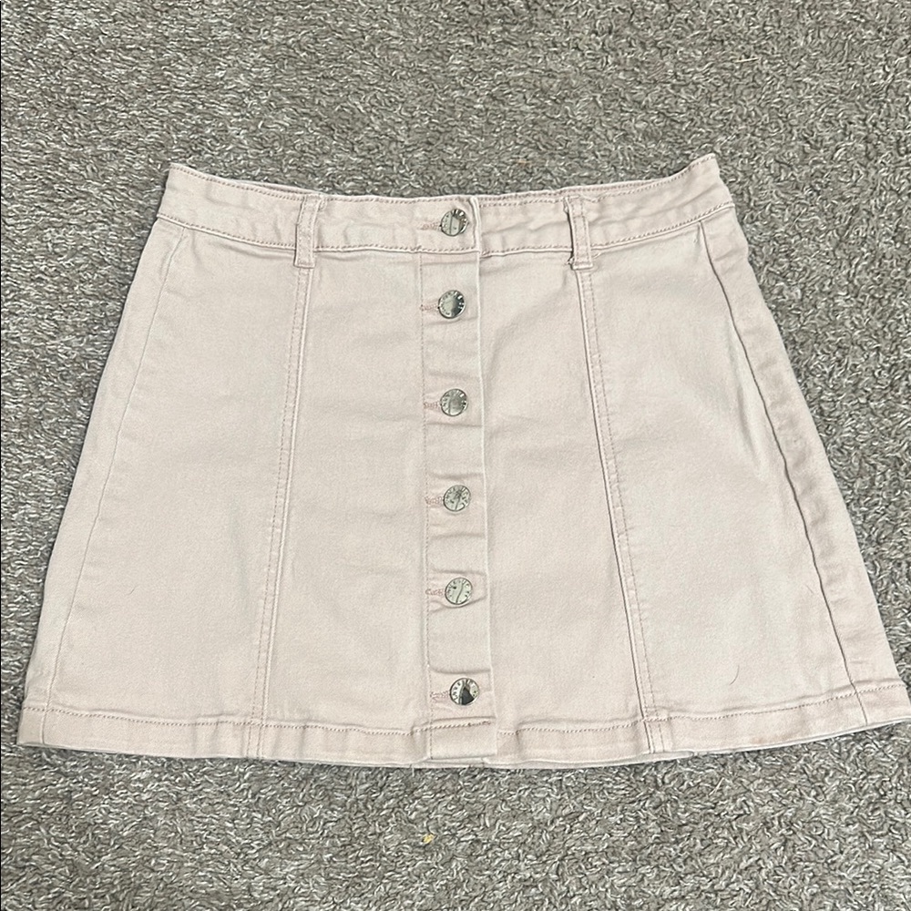 Forever 21 White A-Line Mini Skirt Casual